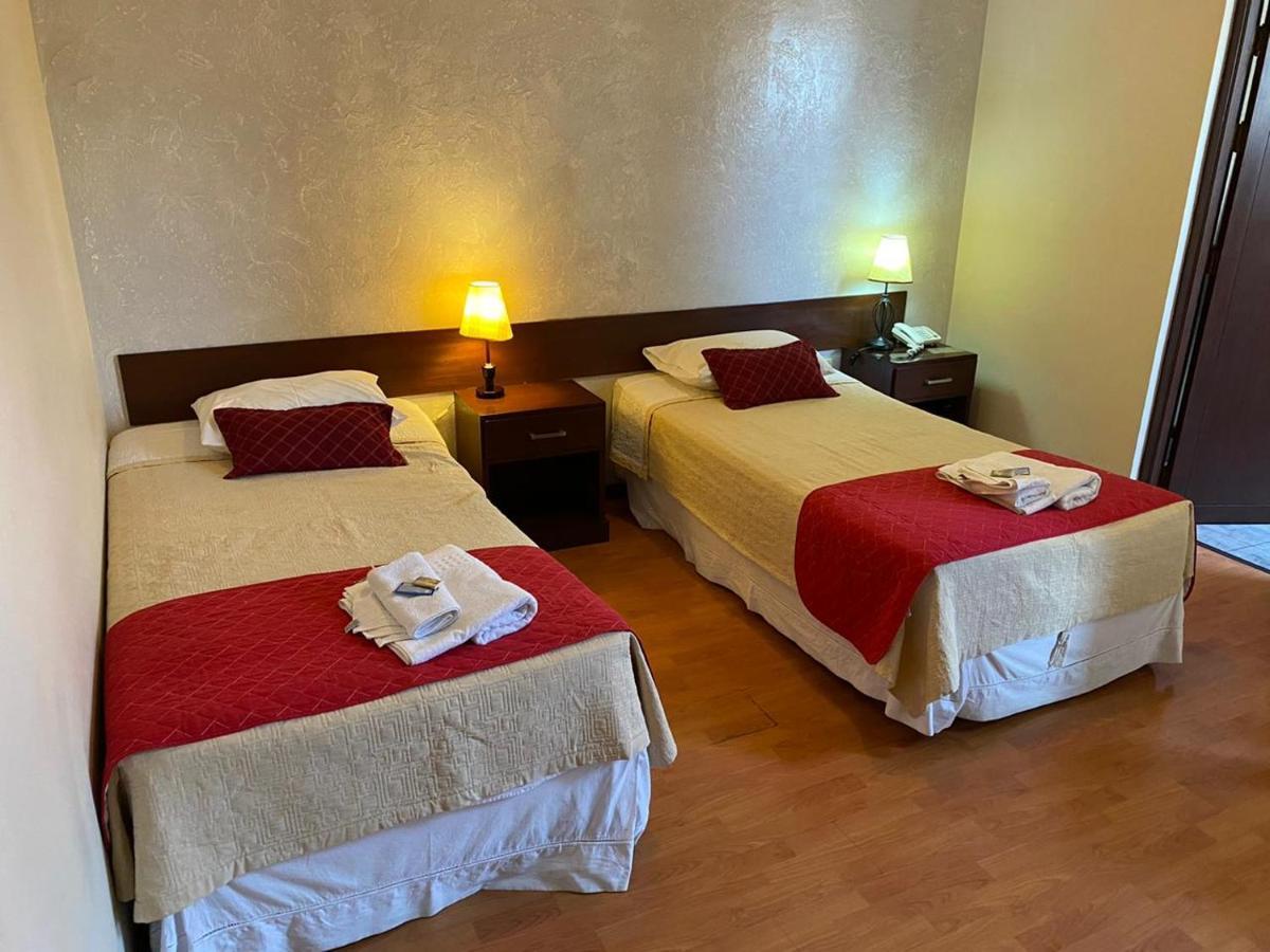 Hotel Granny Tarija Kültér fotó