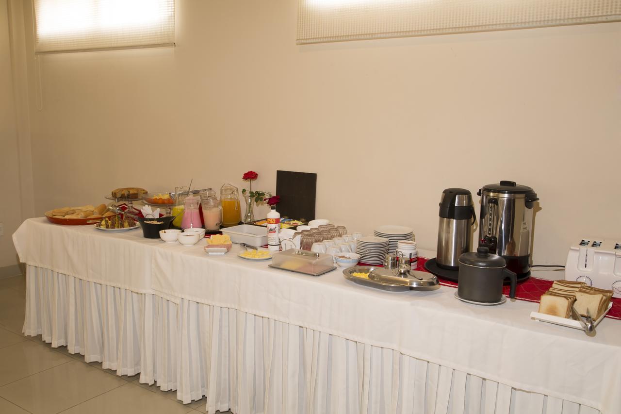 Hotel Granny Tarija Kültér fotó